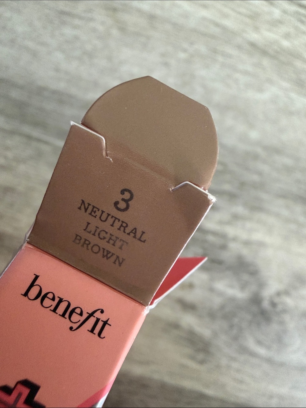 Benefit Gimme Brow+ Brow-Volumizing Fiber Gel light brown - Picture 2 of 5
